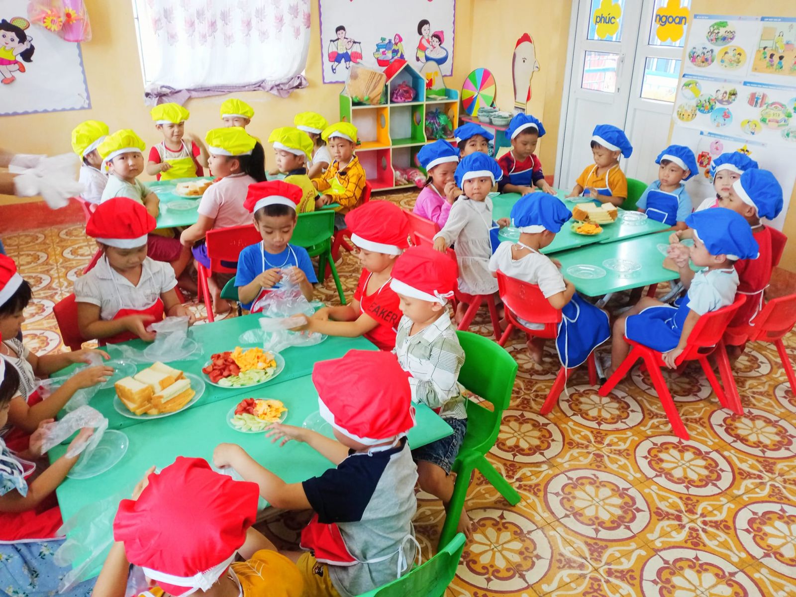 Bữa ăn dinh dưỡng – Chìa khóa cho sự phát triển toàn diện của trẻ tại trường mầm non Liên Phương